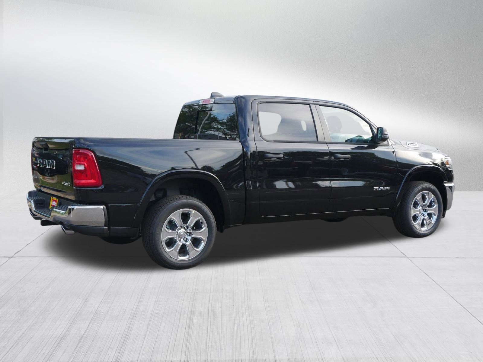 New 2026 RAM 1500 Big Horn AWD/4WD image 7