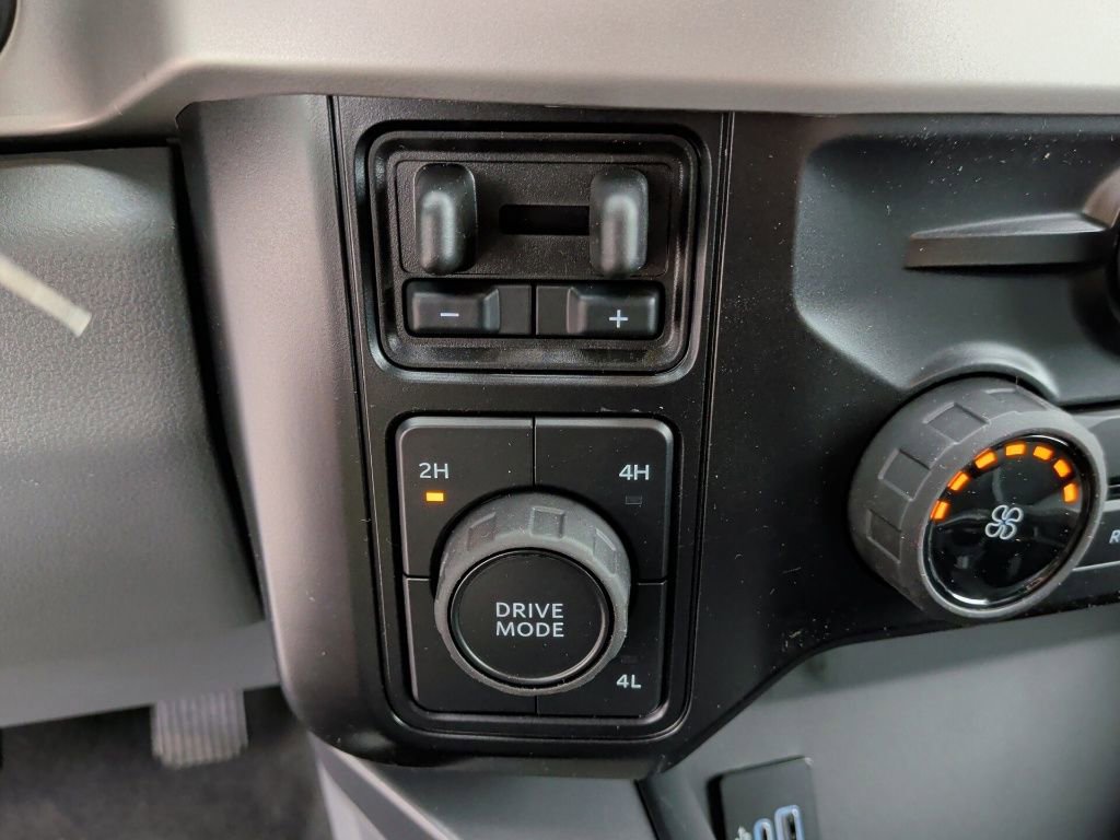 New 2026 Ford F350 XLT image 24