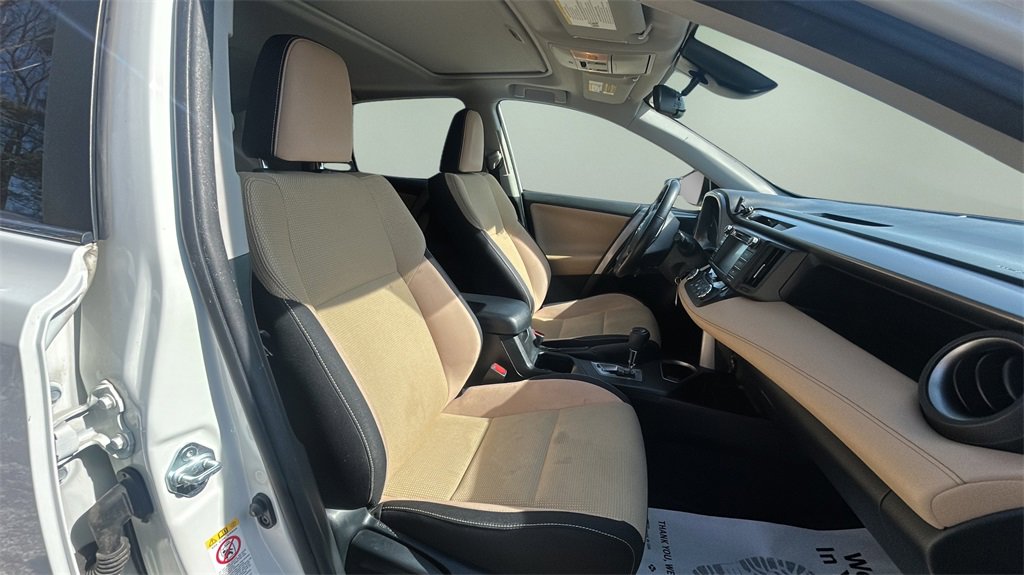 Used 2017 Toyota RAV4 XLE w/ Cargo Management Package image 15