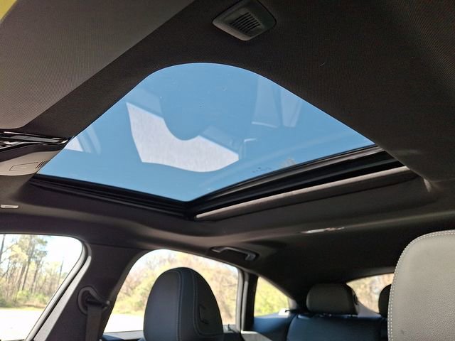 Used 2023 BMW i4 eDrive35 w/ Premium Package image 17