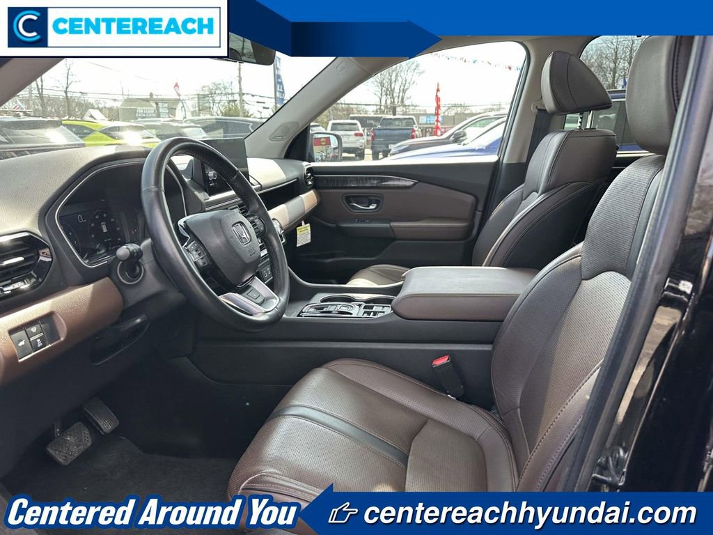 Used 2023 Honda Pilot Elite image 13