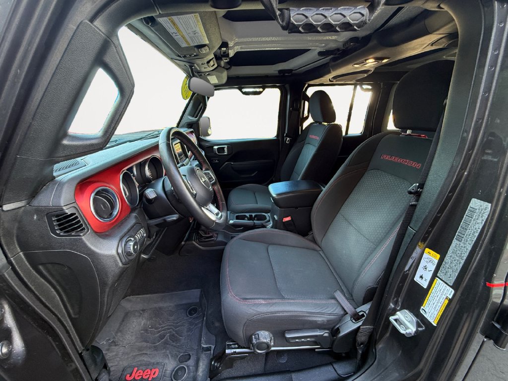 Used 2019 Jeep Wrangler Unlimited Rubicon w/ Cold Weather Group AWD/4WD image 11