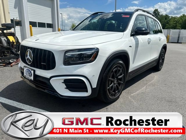 Used 2025 Mercedes-Benz GLB 35 AMG 4MATIC image 1