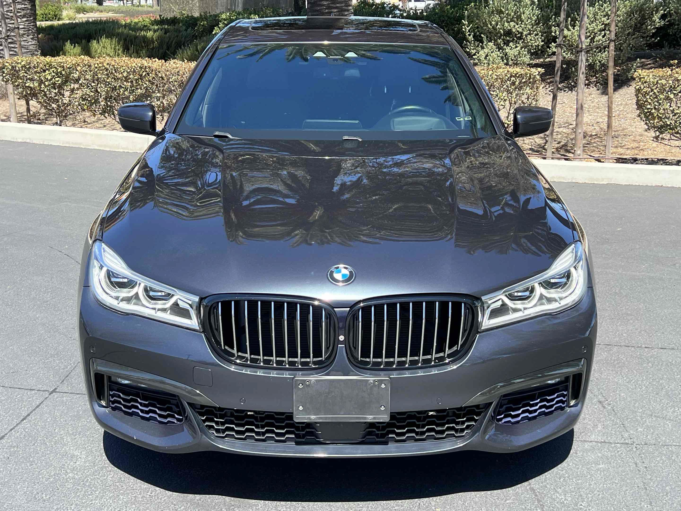 Used 2018 BMW 750i RWD image 51