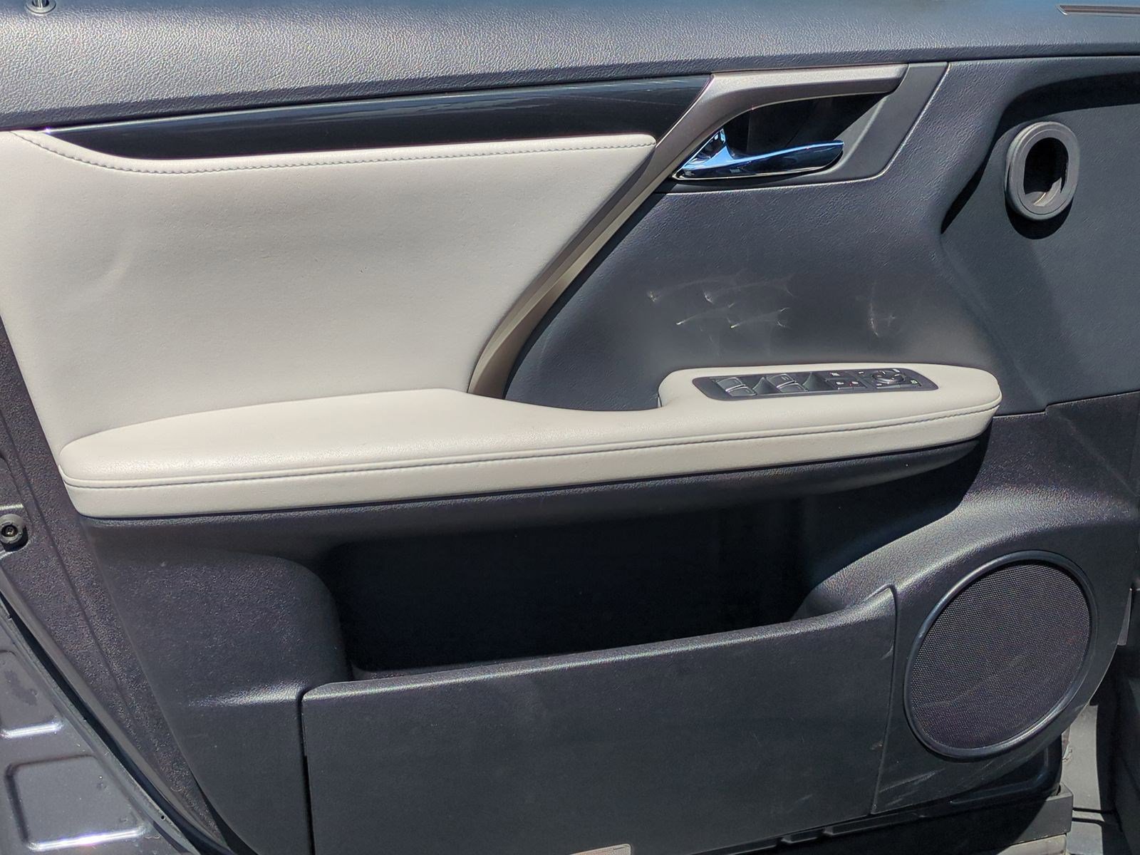Used 2019 Lexus RX 350 FWD w/ Accessory Package image 14
