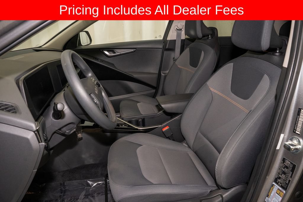 Used 2023 Kia Niro LX FWD image 10