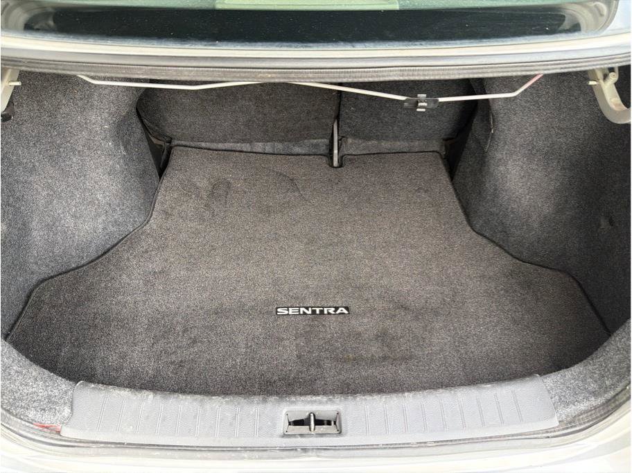 Used 2014 Nissan Sentra SV image 22