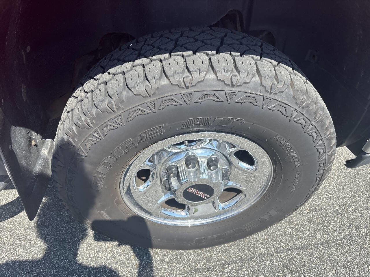 Used 2008 GMC Sierra 2500 SLE AWD/4WD image 25