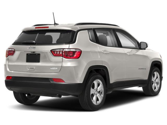 Used 2018 Jeep Compass Limited w/ Navigation Group AWD/4WD image 2