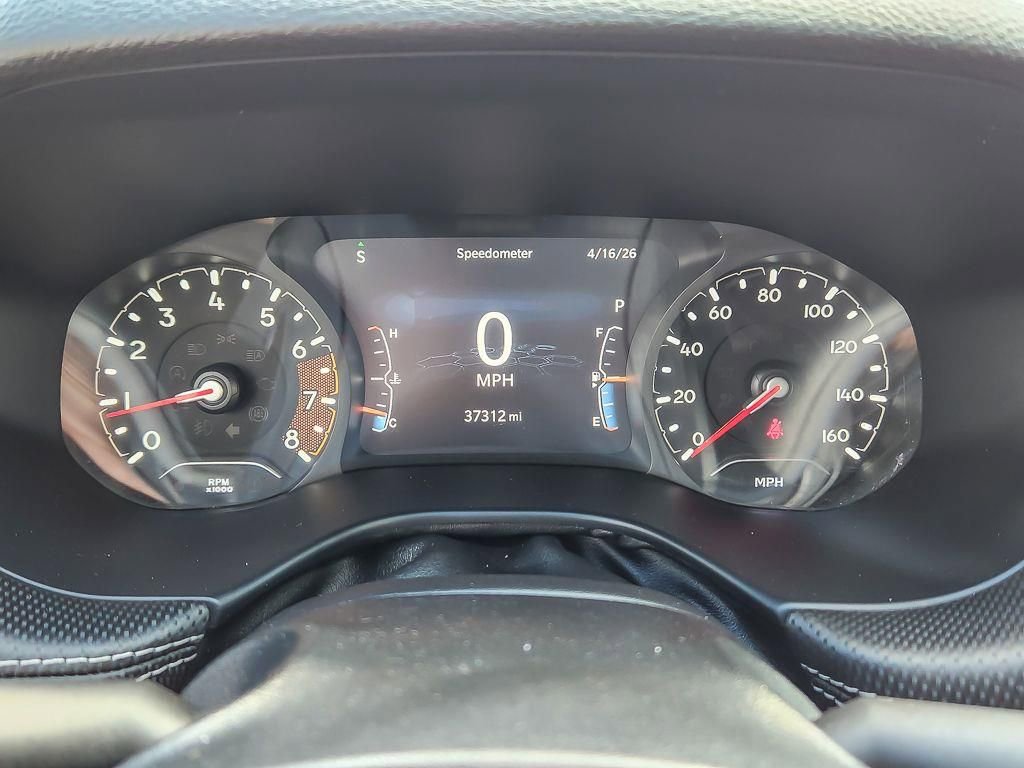 Used 2023 Jeep Compass Latitude w/ Sun and Sound Group AWD/4WD image 12