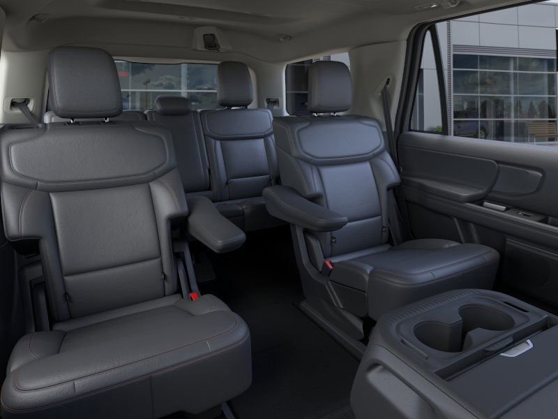 New 2025 Ford Expedition Active image 11