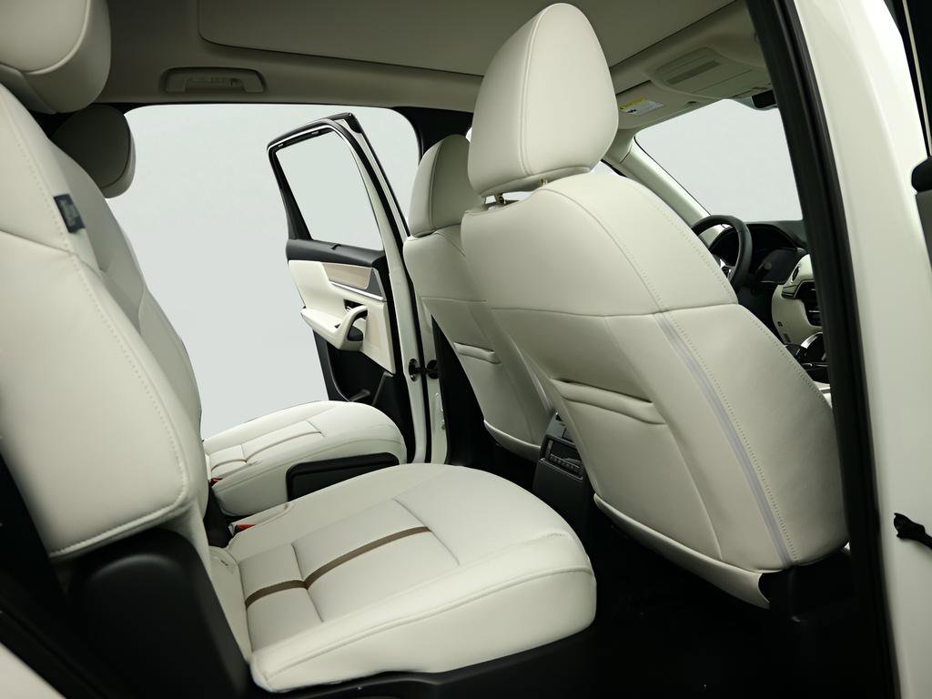 New 2026 MAZDA CX-90 Plug-In Hybrid w/ Premium Plus image 8