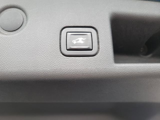Used 2021 Chevrolet Equinox LT image 27