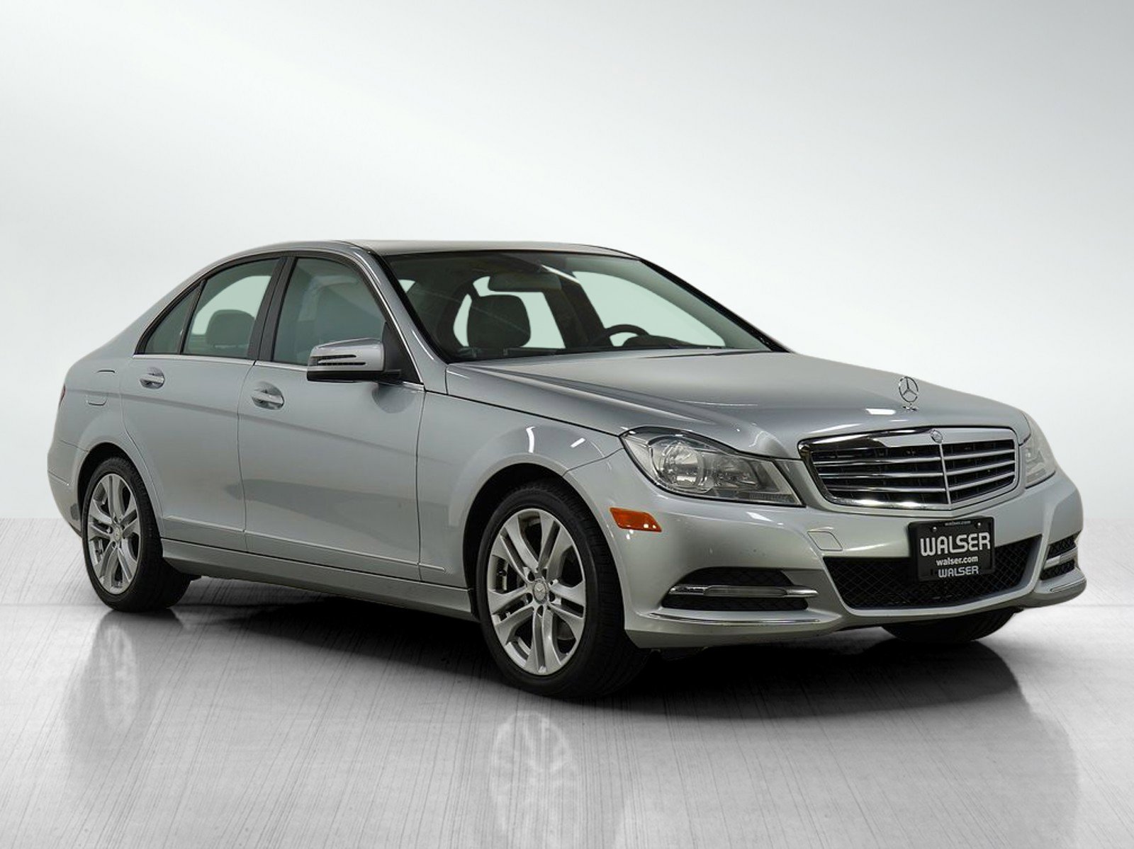 Used 2012 Mercedes-Benz C 300 4MATIC Sedan image 7
