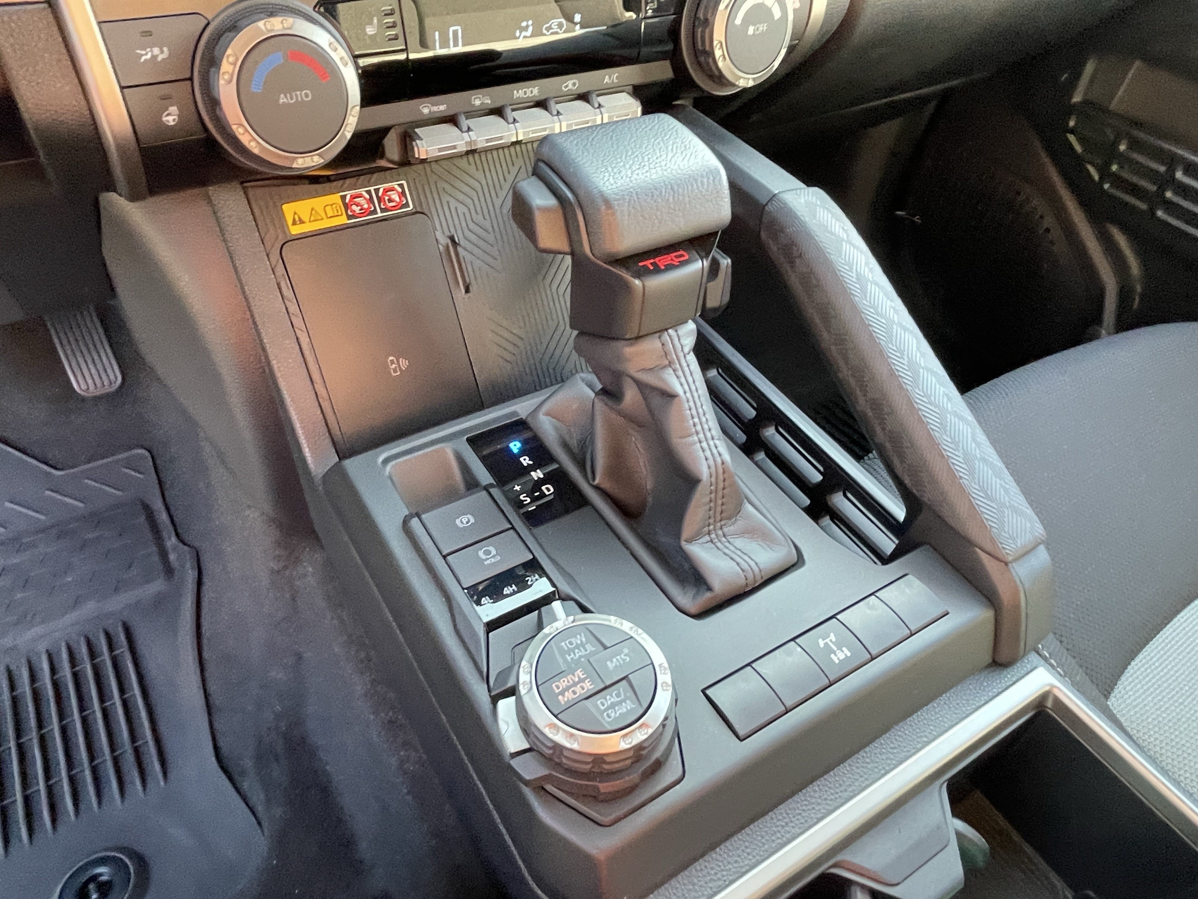 Certified 2025 Toyota 4Runner TRD Off-Road AWD/4WD image 23