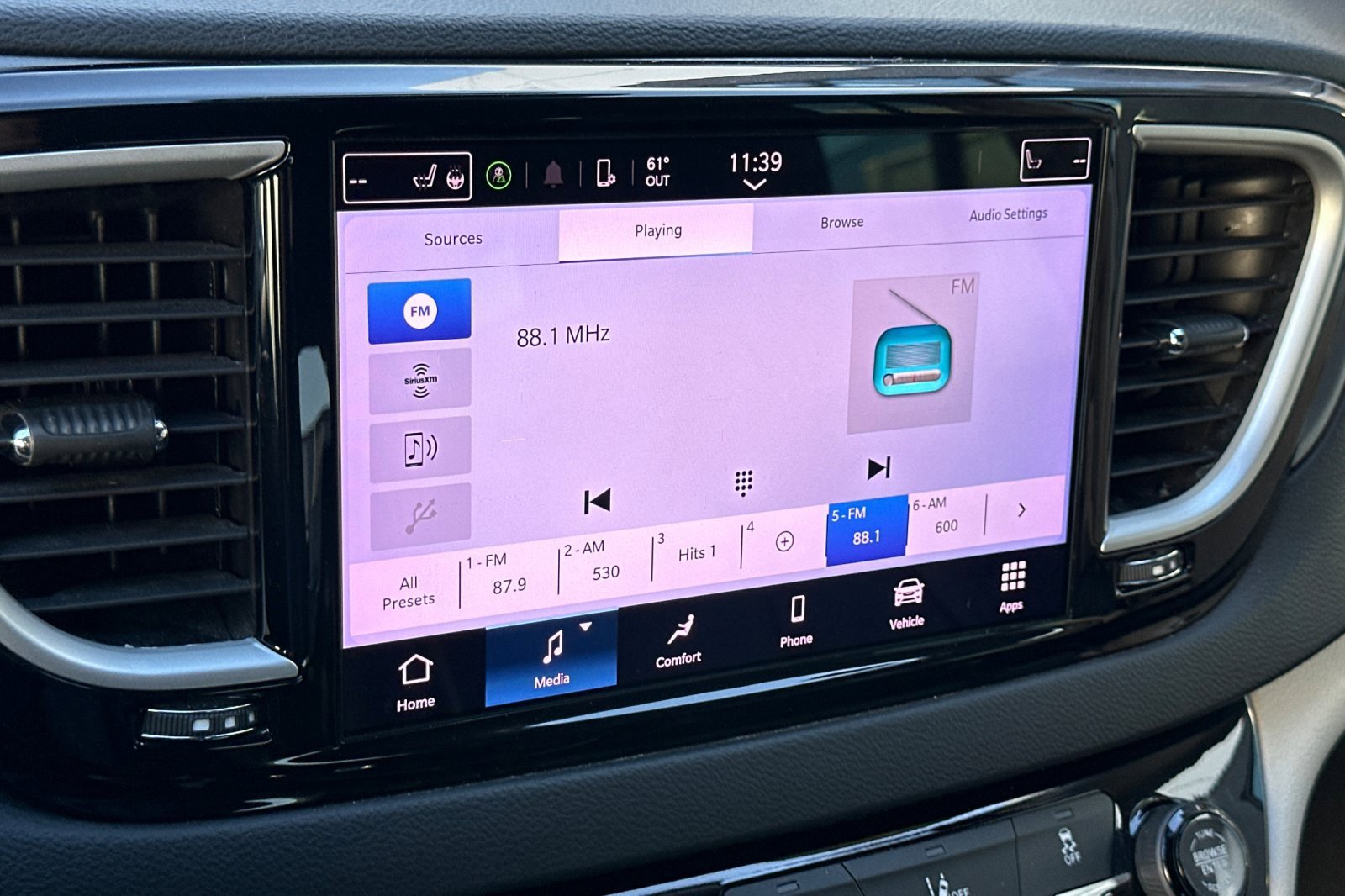 Used 2022 Chrysler Pacifica Touring-L image 20