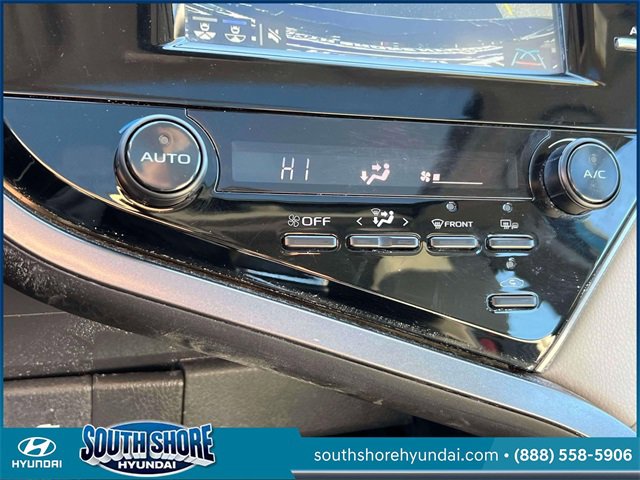 Used 2019 Toyota Camry SE image 34
