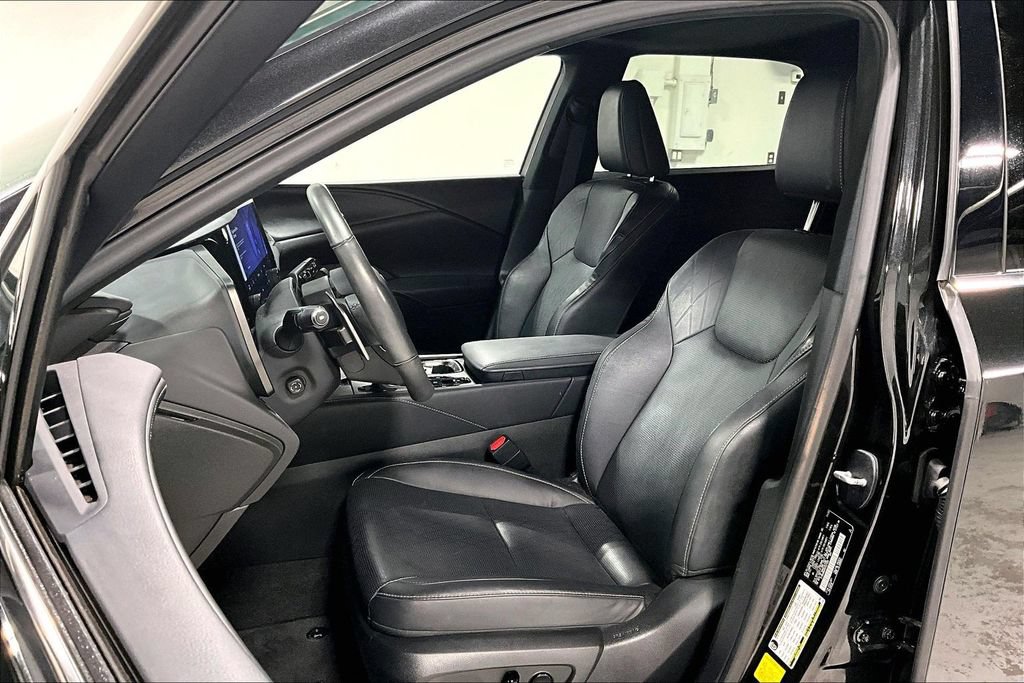 Used 2024 Lexus RX 350 Premium Plus w/ Convenience Package FWD image 32