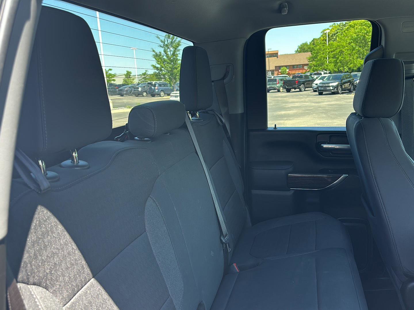 Used 2023 GMC Sierra 2500 SLE w/ SLE Convenience Package AWD/4WD image 17