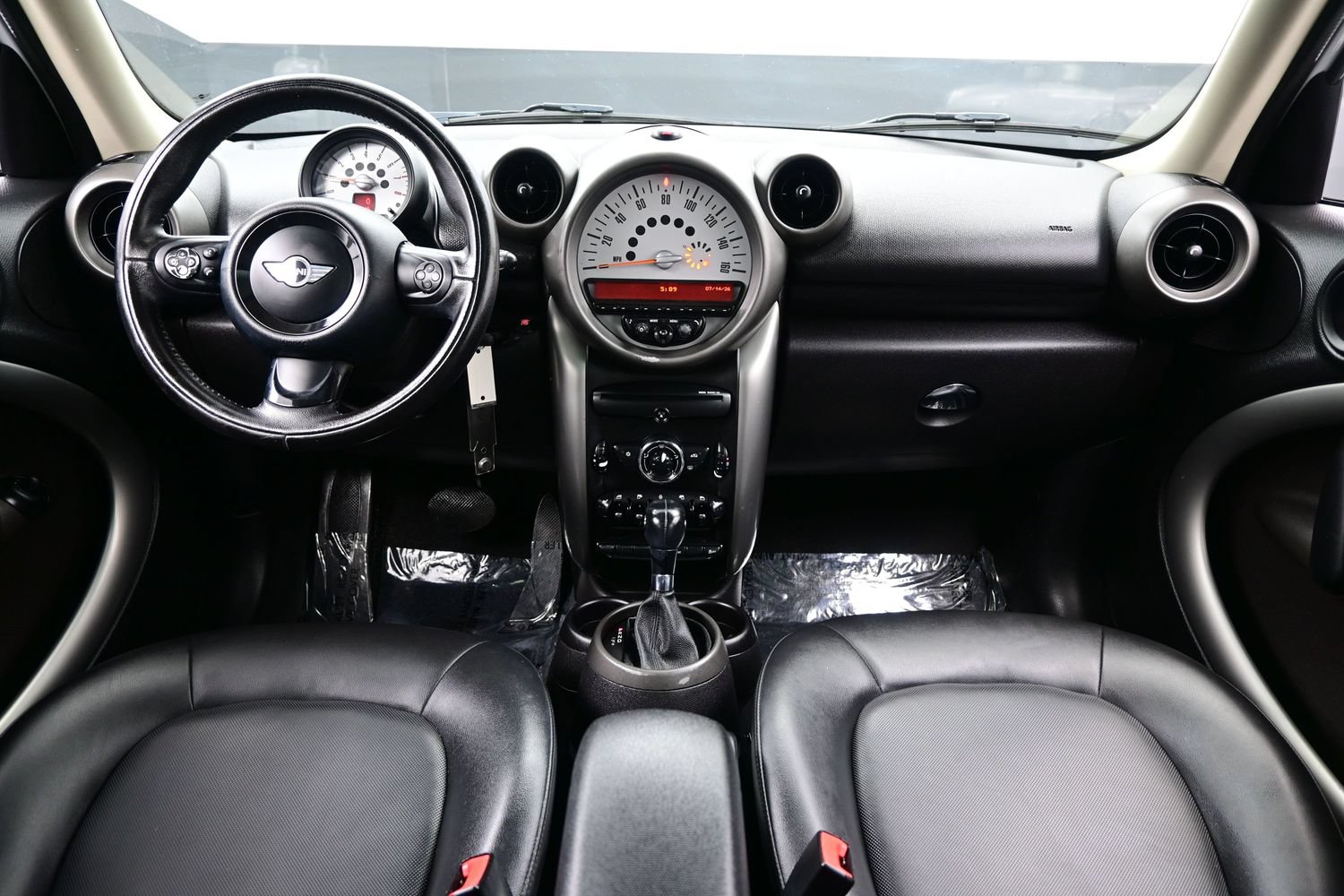 Used 2012 MINI Cooper Countryman FWD image 15