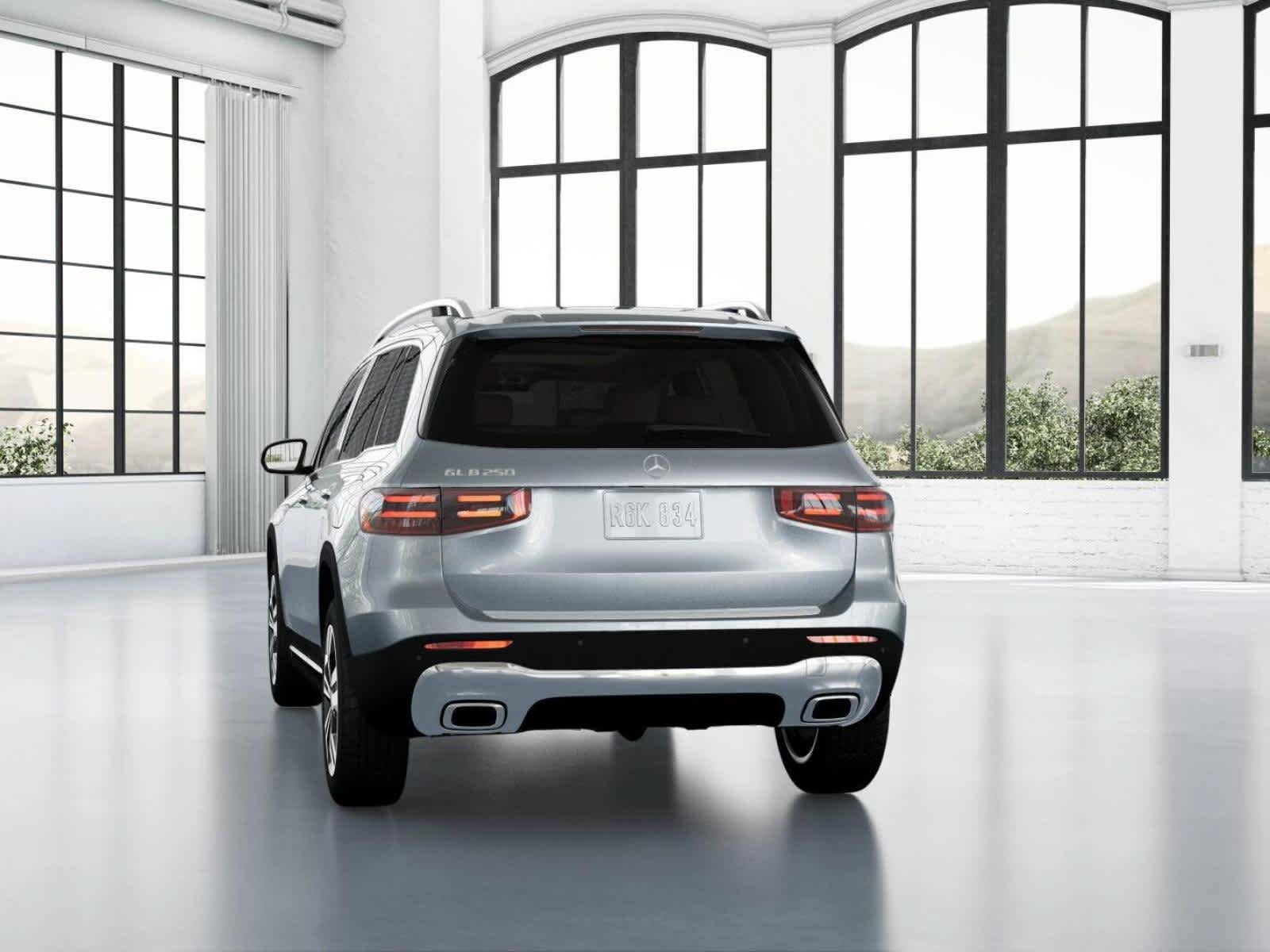 Used 2026 Mercedes-Benz GLB 250 image 25
