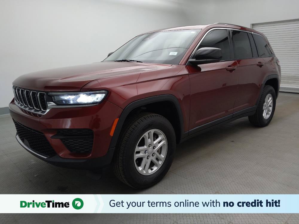 Used 2023 Jeep Grand Cherokee Laredo w/ Luxury Tech Group I