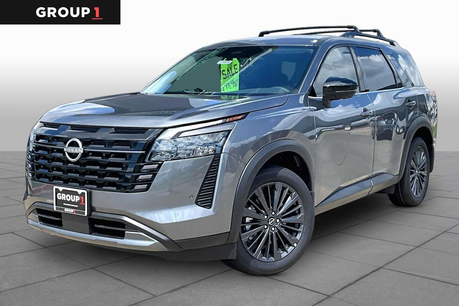 New 2026 Nissan Pathfinder SL w/ SL Premium Package