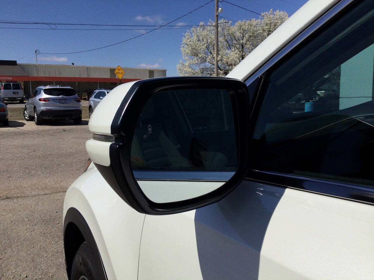 Used 2018 Honda CR-V EX image 27