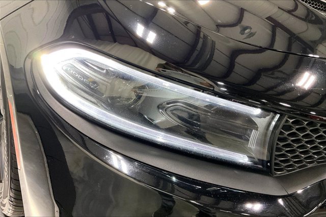Used 2022 Dodge Charger R/T w/ Plus Group RWD image 28