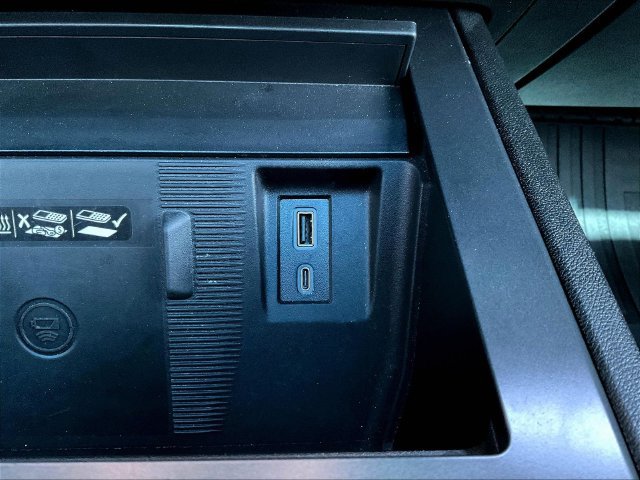 Used 2025 GMC Hummer EV 3X AWD/4WD image 18