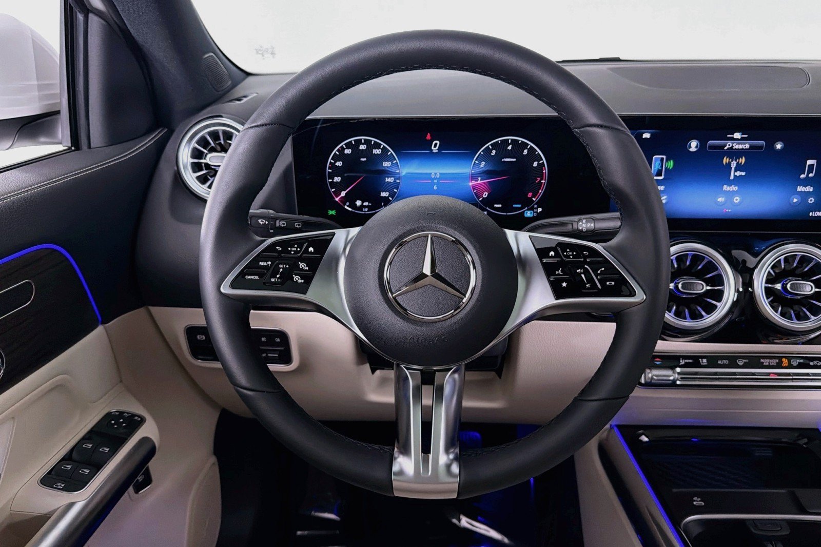 New 2026 Mercedes-Benz GLA 250 image 17