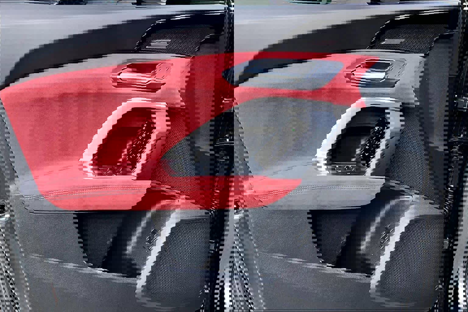 Used 2025 Audi SQ5 Premium Plus w/ Premium Plus Package image 21