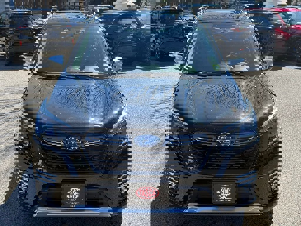 Used 2023 Subaru Forester Touring image 2