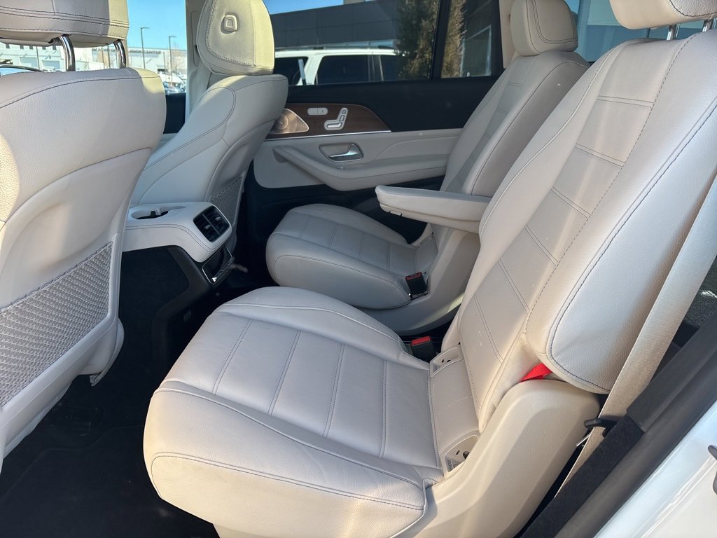 Used 2022 Mercedes-Benz GLS 450 4MATIC image 14
