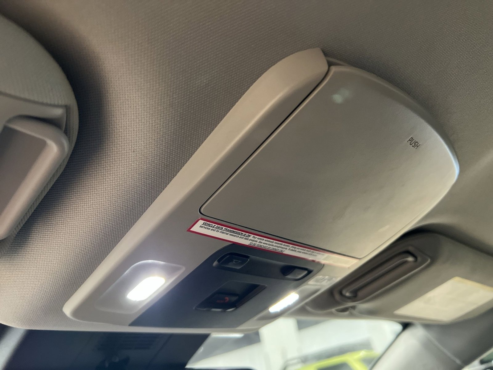 Used 2025 Toyota Camry LE image 31