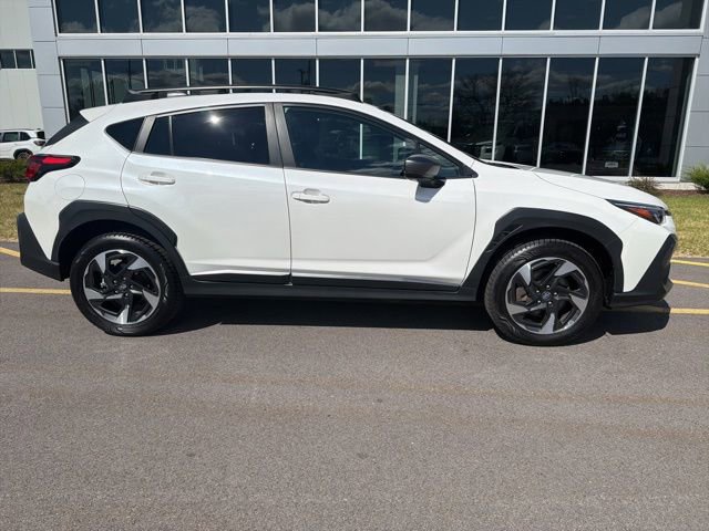 Used 2024 Subaru Crosstrek 2.5i Limited AWD/4WD image 4
