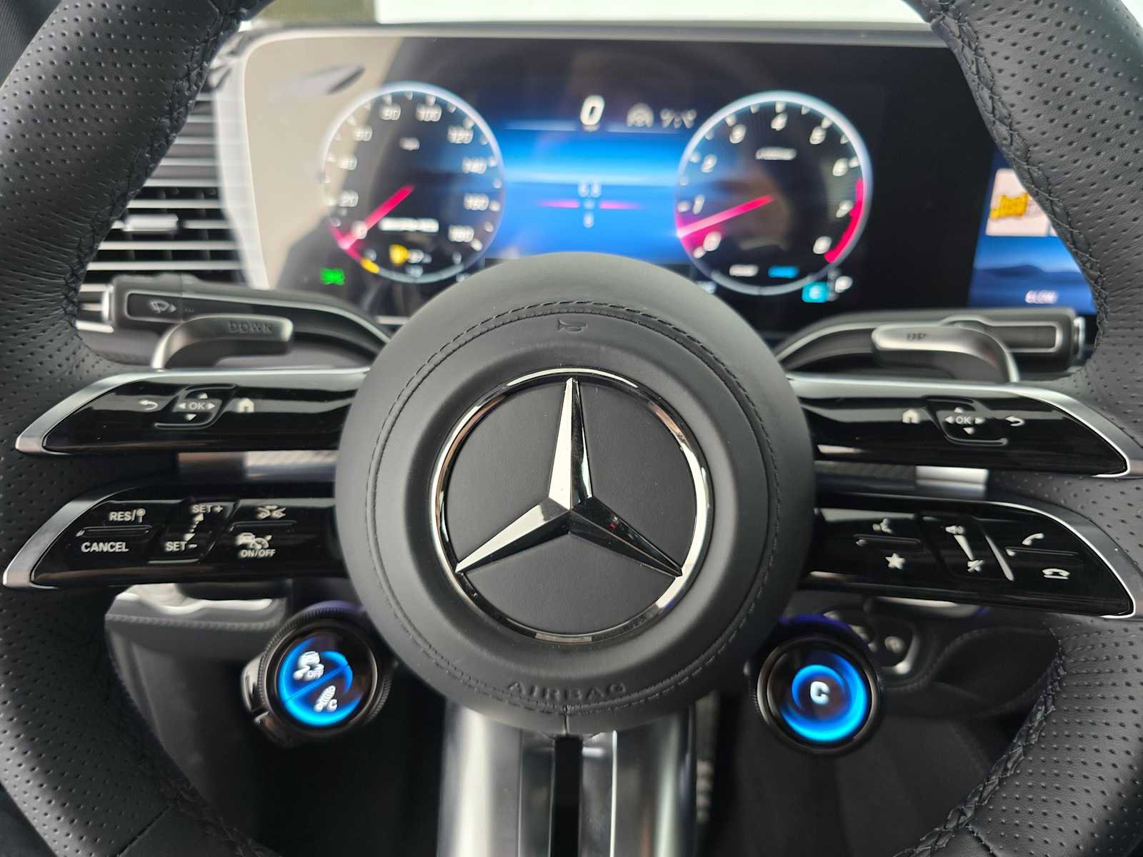 New 2026 Mercedes-Benz GLE 53 AMG 4MATIC Coupe image 23