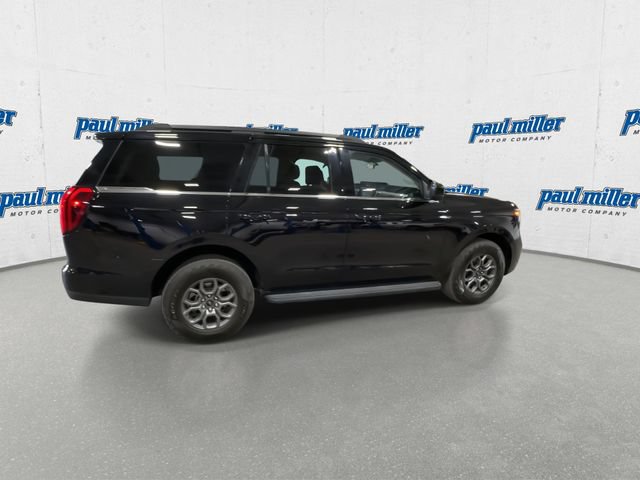 Used 2025 Ford Expedition Active AWD/4WD image 12
