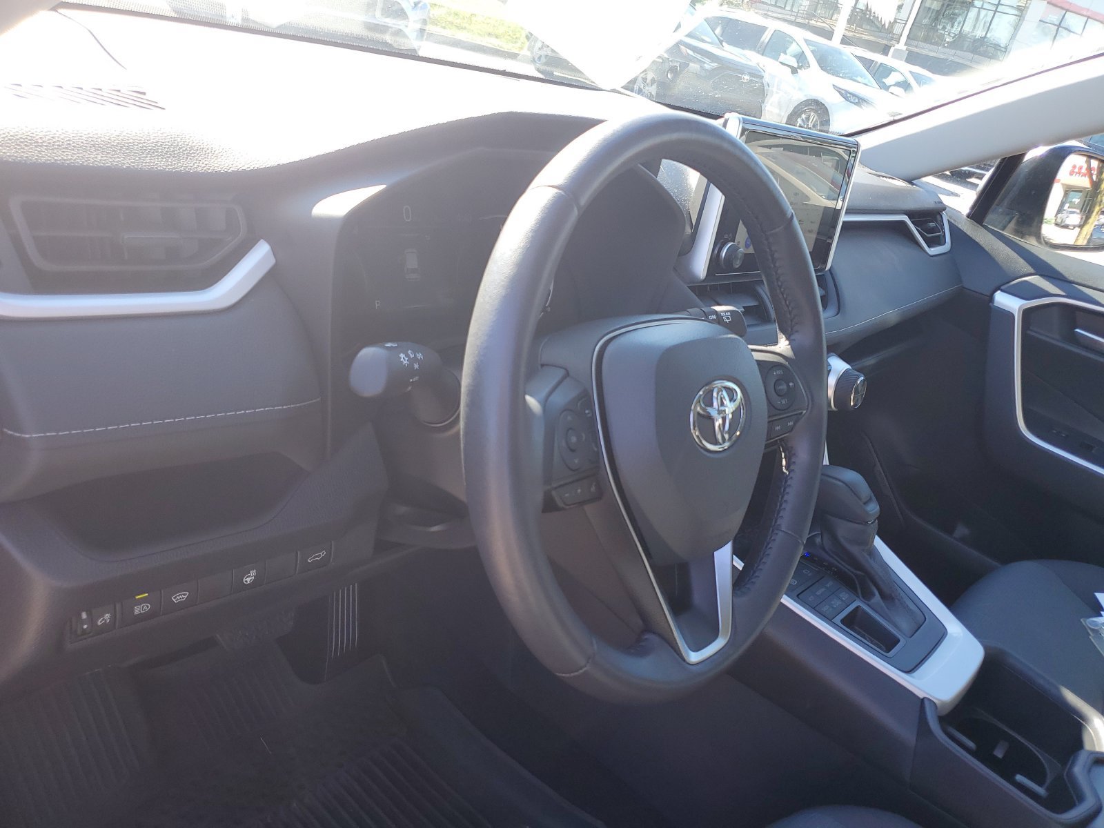 Certified 2025 Toyota RAV4 XLE w/ Convenience Package AWD/4WD image 20