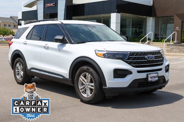 Used 2022 Ford Explorer XLT AWD/4WD image 1