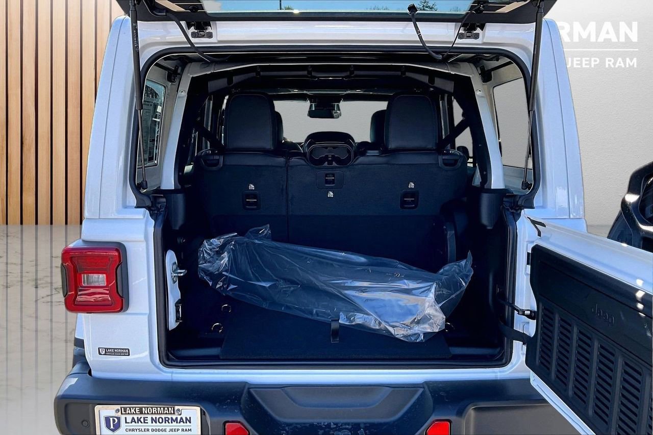 New 2026 Jeep Wrangler Sahara image 25