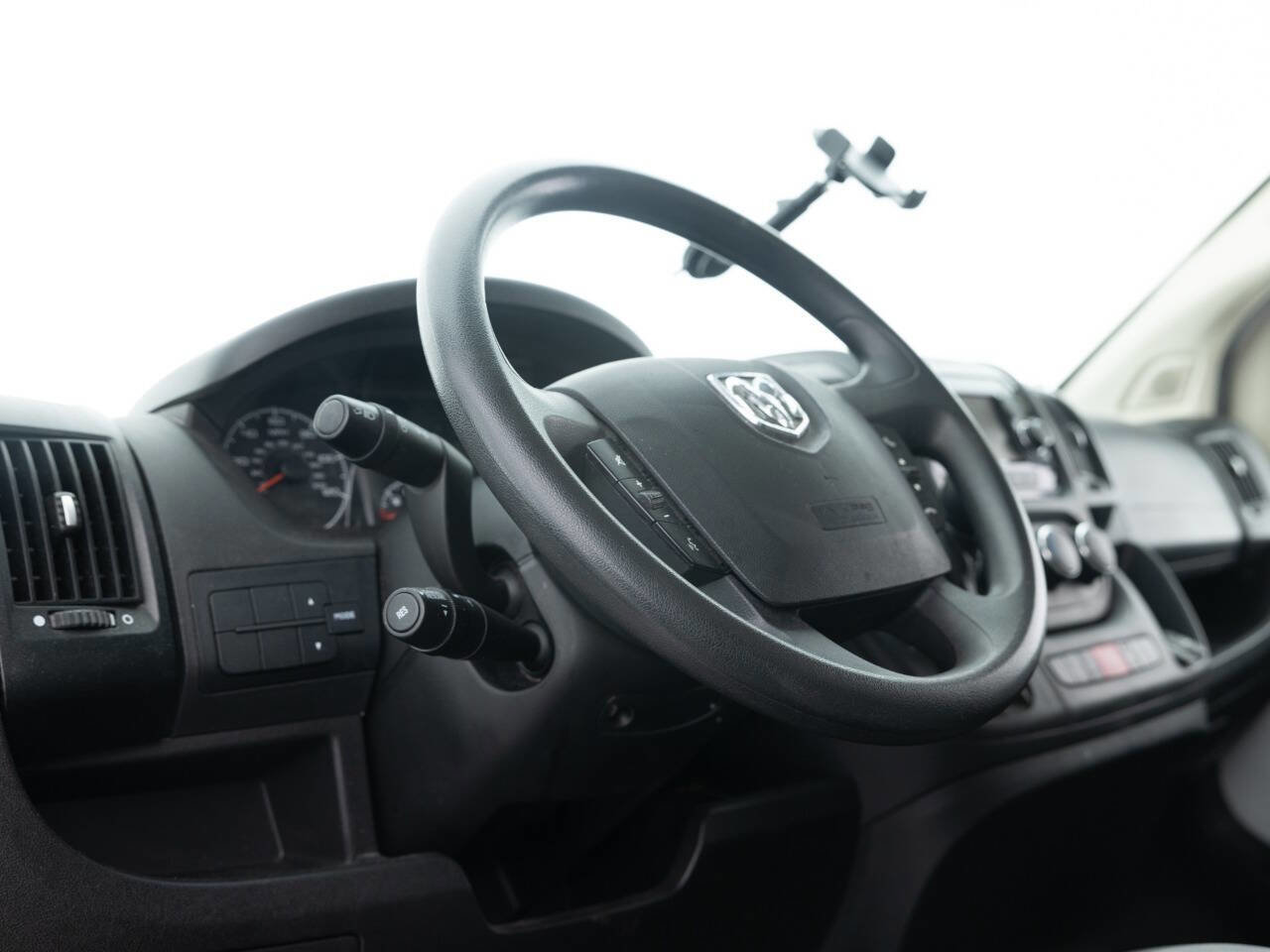 Used 2021 RAM ProMaster 2500 image 23