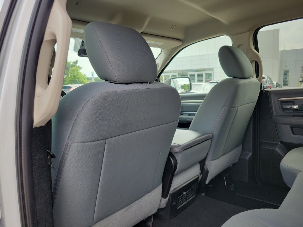 Used 2020 RAM 1500 Classic SLT AWD/4WD image 27
