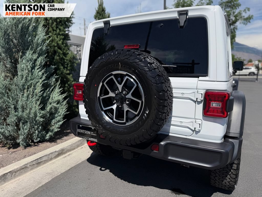 Used 2026 Jeep Wrangler Unlimited Rubicon AWD/4WD image 32