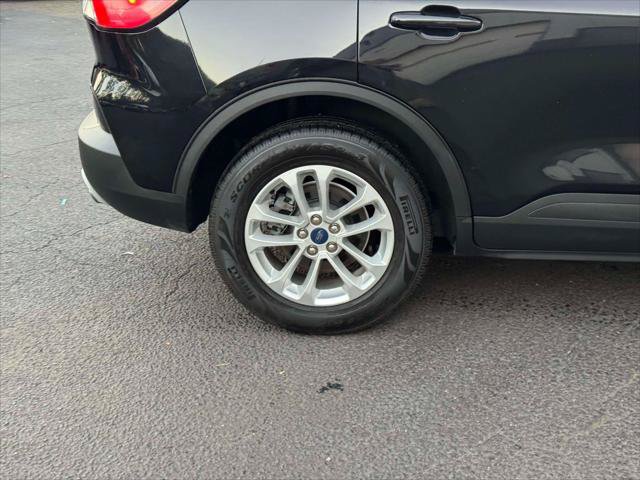 Used 2020 Ford Escape SE AWD/4WD image 10
