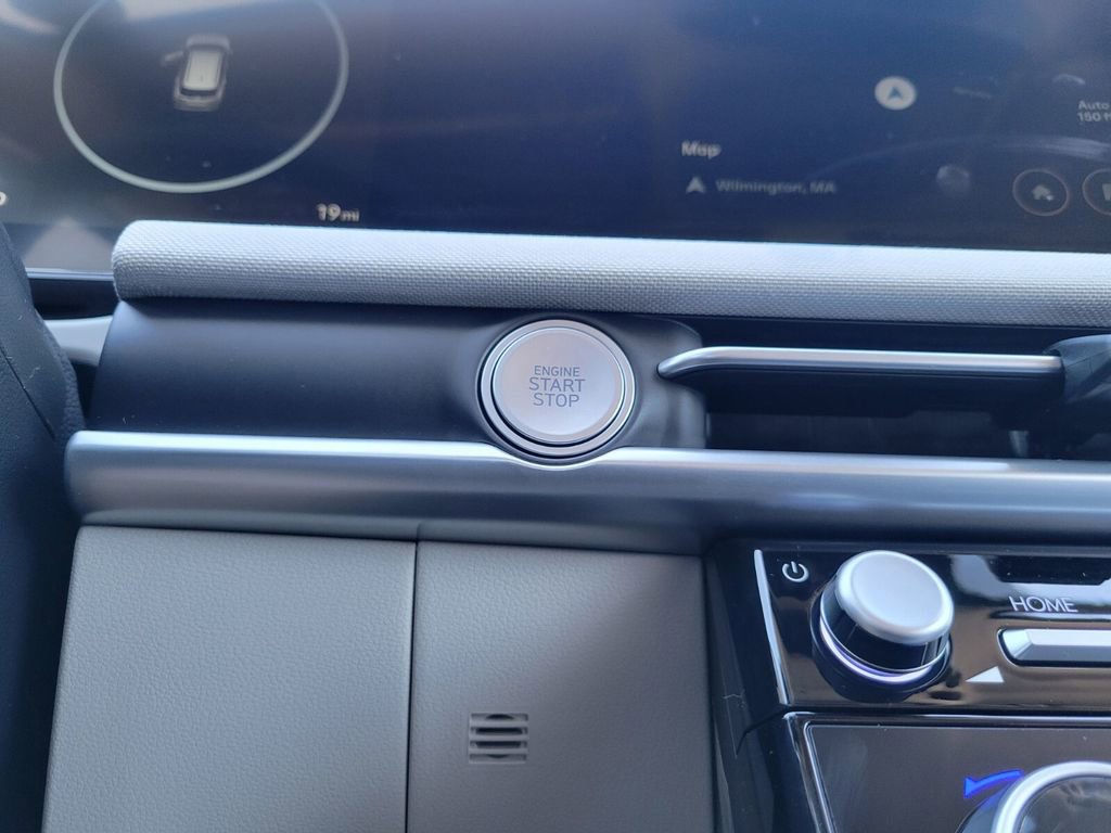 New 2026 Hyundai Tucson Limited w/ Tow & Go Package image 22