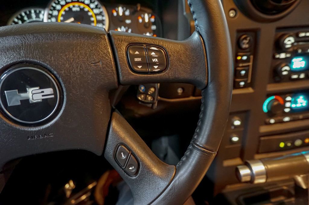 Used 2005 HUMMER H2 w/ Preferred Equipment Group image 59