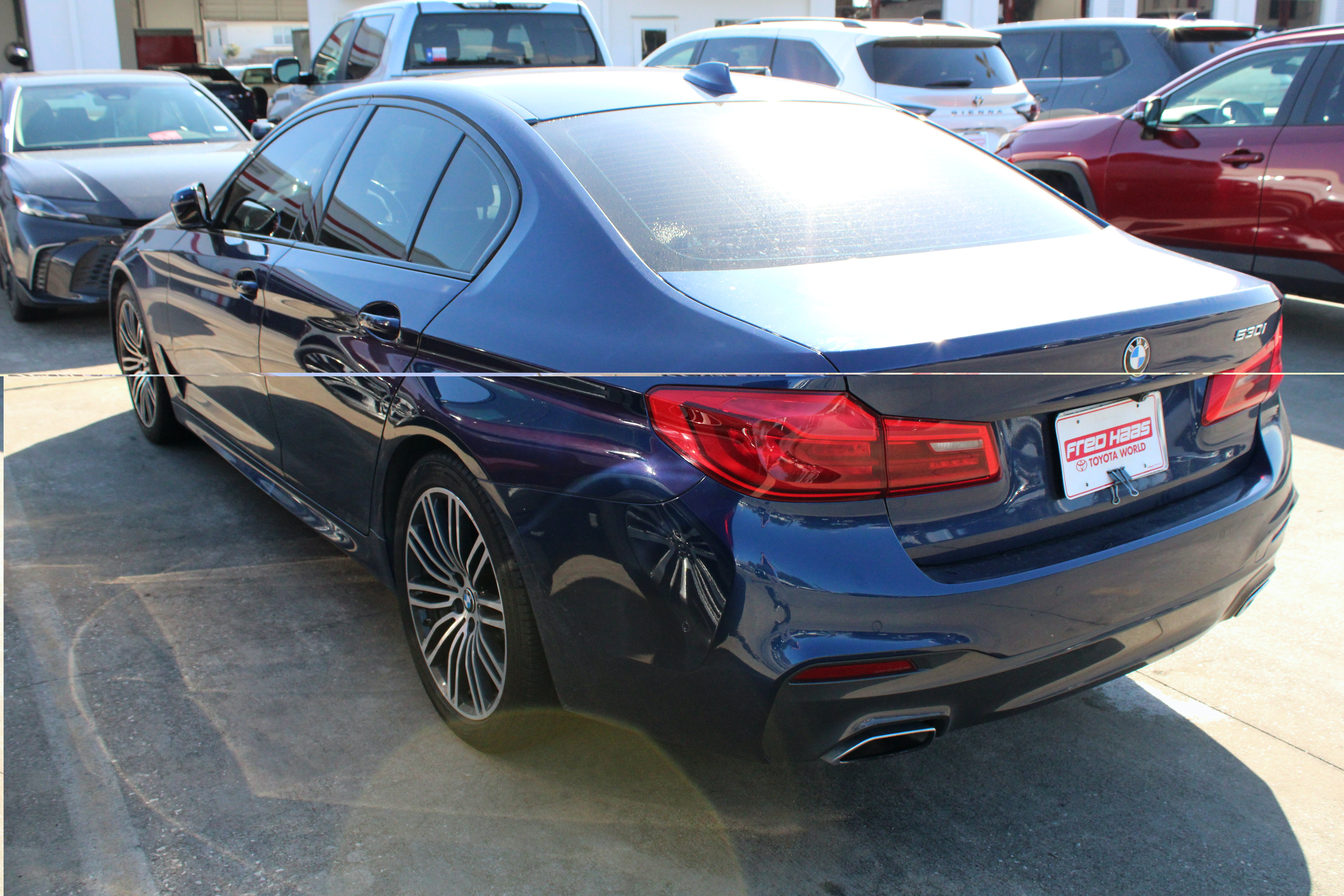 Used 2020 BMW 530i w/ M Sport Package RWD image 6