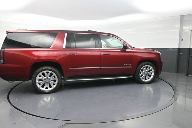 Used 2016 GMC Yukon XL Denali w/ Open Road Package AWD/4WD image 11
