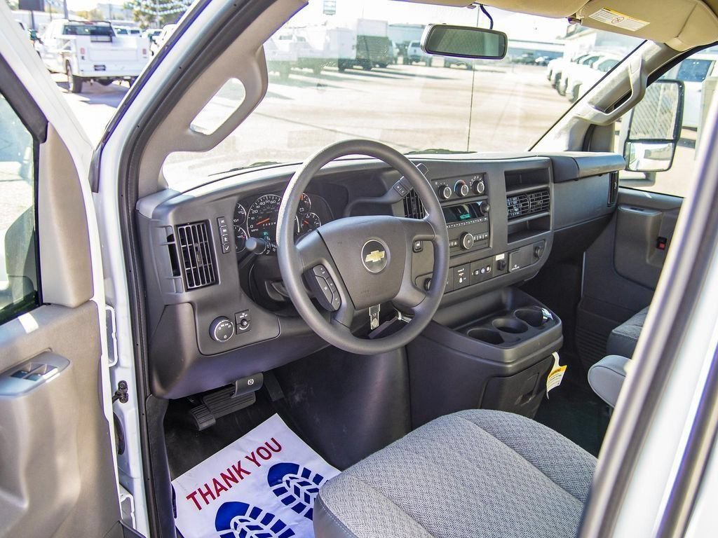 Used 2024 Chevrolet Express 3500 w/ Power Convenience Package RWD image 18